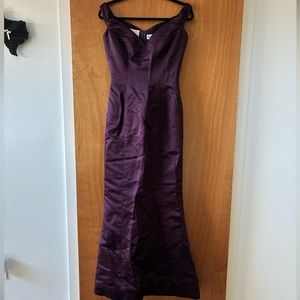 Vera Wang Off the shoulder mermaid prom dress